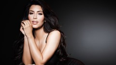 Woman models kim kardashian