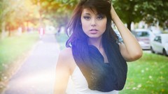 Woman models Laura Baduria