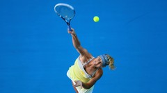 Woman models maria sharapova