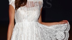 Woman models miranda kerr