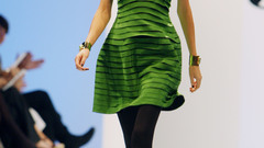 Woman models miranda kerr