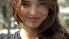 Woman models miranda kerr