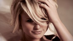 Woman models miranda lambert