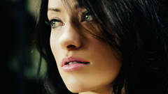 Woman models Olivia Wilde