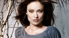 Woman models Olivia Wilde