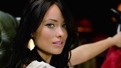 Woman models Olivia Wilde