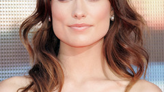 Woman models Olivia Wilde