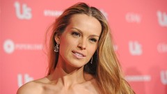 Woman models petra nemcova