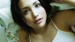 Woman models photo shoot pornstars Reon Kadena