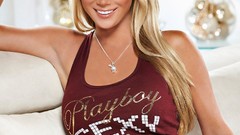 Woman models sara jean underwood