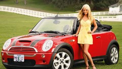 Woman models sara jean underwood