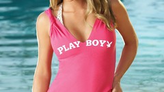 Woman models sara jean underwood