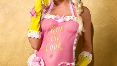 Woman models sara jean underwood