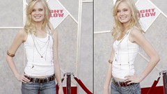 Woman models Sara Paxton
