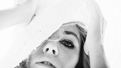 Woman models sienna miller