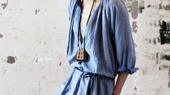 Woman models Sophie Vlaming