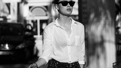 Woman models Sophie Vlaming