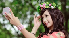 Woman models vietnamese