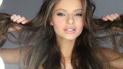 Woman models W4B magazine Dana Harem