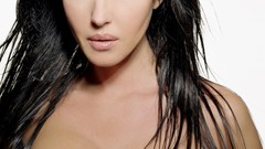 Woman Monica Bellucci