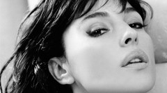 Woman Monica Bellucci brunettes