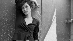 Woman monochrome Actress brunettes short hair shannyn sossamon