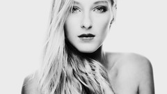 Woman monochrome blondes I Must Be Dead