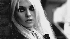 Woman monochrome blondes models taylor momsen the pretty 