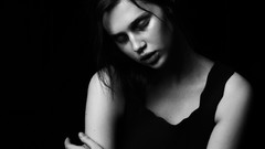 Woman monochrome brunettes models Anais Pouliot
