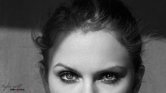 Woman monochrome taylor swift models