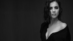 Woman monochrome Zoe torn clothing Vicious Models