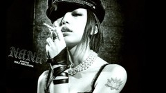 Woman Nana Mika