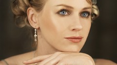 Woman Naomi Watts blondes