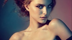 Woman Natalie Portman brunettes