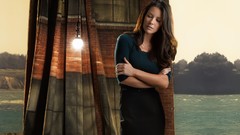 Woman natural evangeline lilly complex magazine
