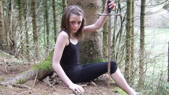 Woman Needles children Actress Swords game of thrones sting 