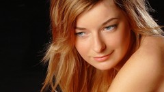 Woman nude Eyefinity