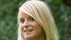 Woman nude Eyefinity