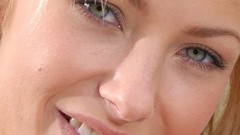 Woman nude Eyefinity