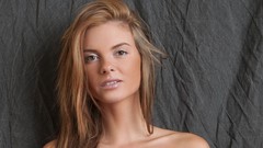 Woman nude Eyefinity