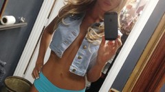 Woman nude Lindsay Marie