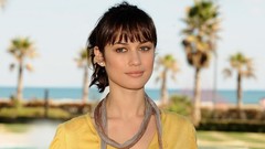 Woman olga kurylenko