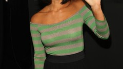 Woman olivia munn freckles