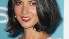 Woman olivia munn freckles