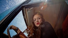 Woman Olivia Wilde faces Actress