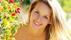 Woman outdoors blondes sunlight smiling models Met-Art magazine 