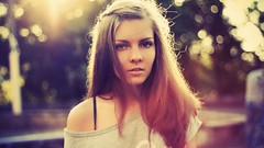 Woman outdoors brunettes