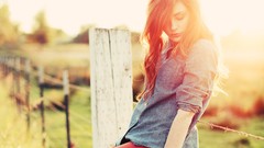 Woman outdoors brunettes