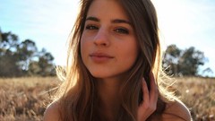 Woman outdoors smiling brunettes