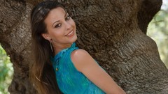 Woman outdoors smiling long hair brown eyes brunettes lorena 